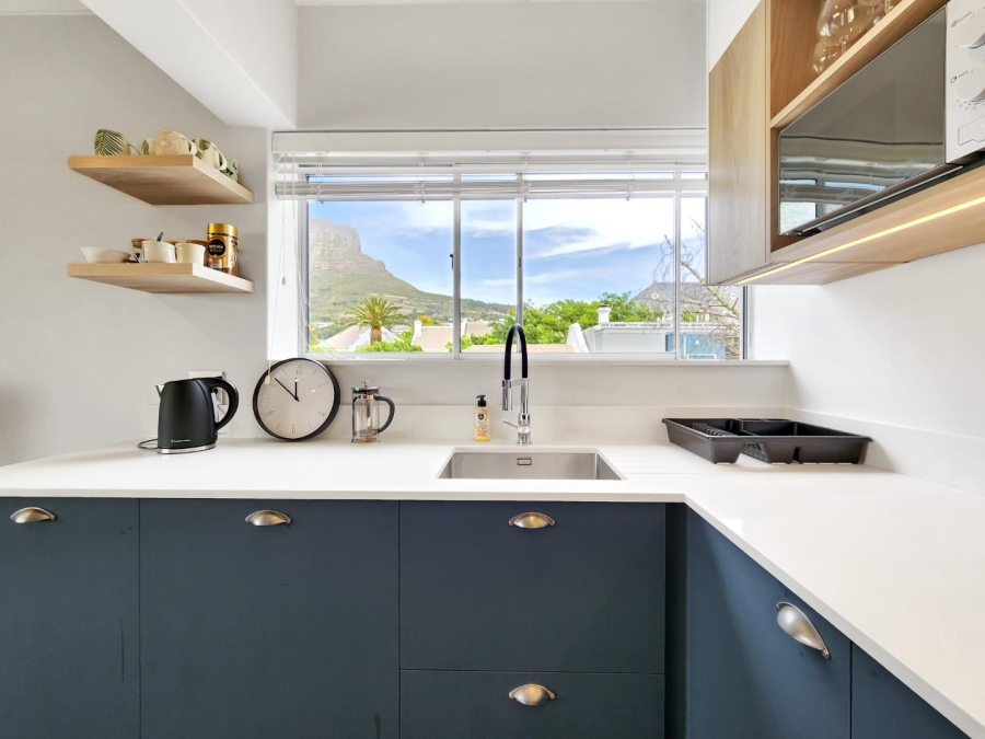 To Let 2 Bedroom Property for Rent in Gardens Western Cape